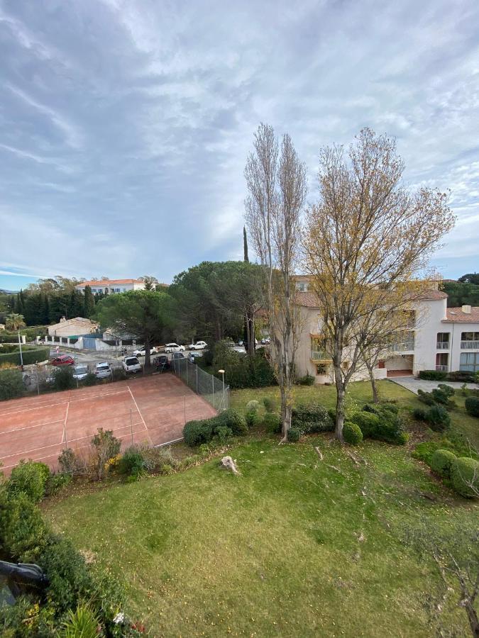 Frejus-Lagon Bleu Luaran gambar